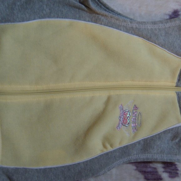 2B Real  girl's vest - Picture 2 of 7